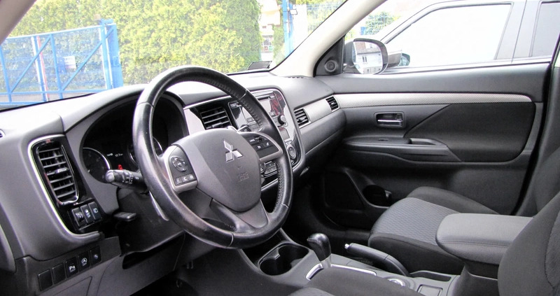 Mitsubishi Outlander cena 48999 przebieg: 257649, rok produkcji 2013 z Mikołajki małe 191